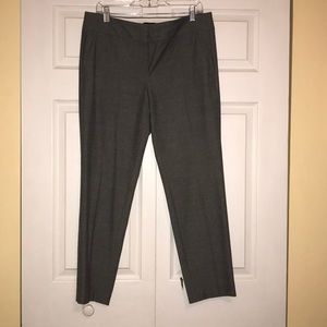 LOFT - NWOT Marisa Skinny Ankle Pants